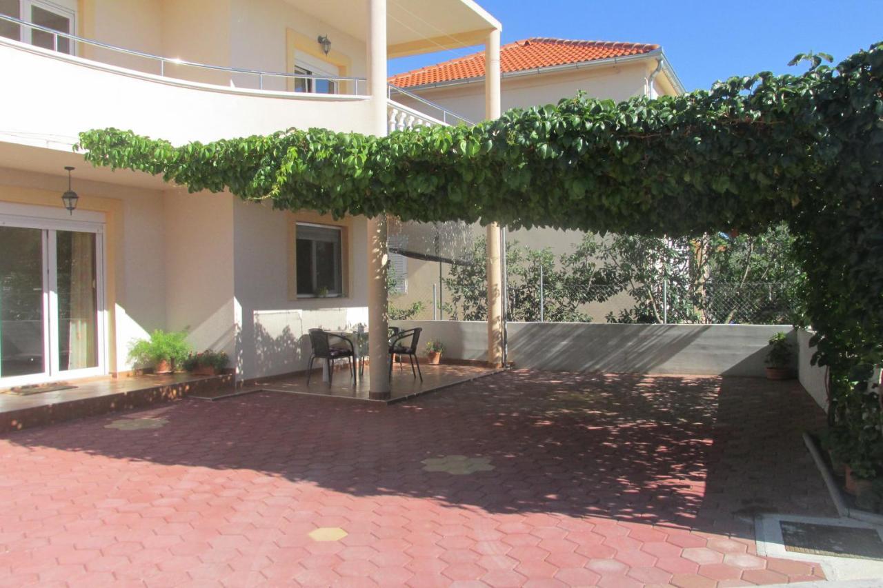 פאקוסטאן Nives Apartmani מראה חיצוני תמונה