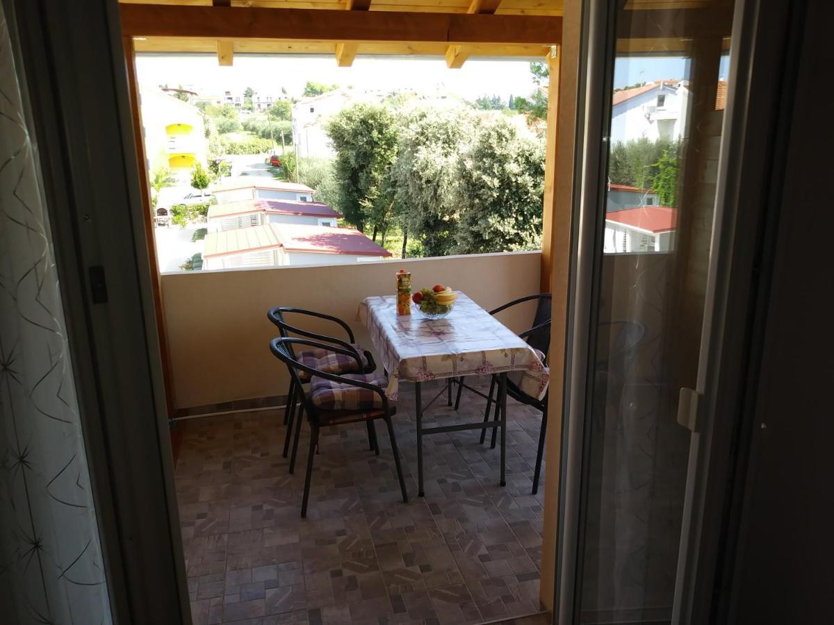 פאקוסטאן Nives Apartmani מראה חיצוני תמונה