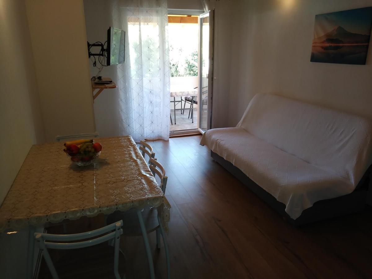 פאקוסטאן Nives Apartmani מראה חיצוני תמונה