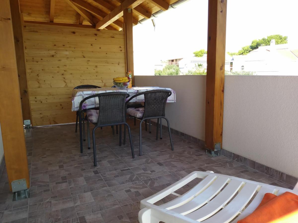 פאקוסטאן Nives Apartmani מראה חיצוני תמונה