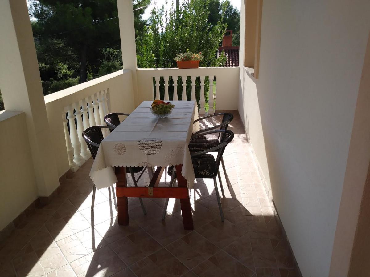פאקוסטאן Nives Apartmani מראה חיצוני תמונה