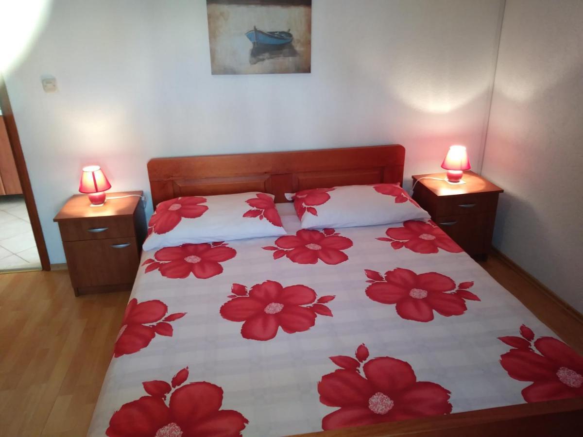 פאקוסטאן Nives Apartmani מראה חיצוני תמונה
